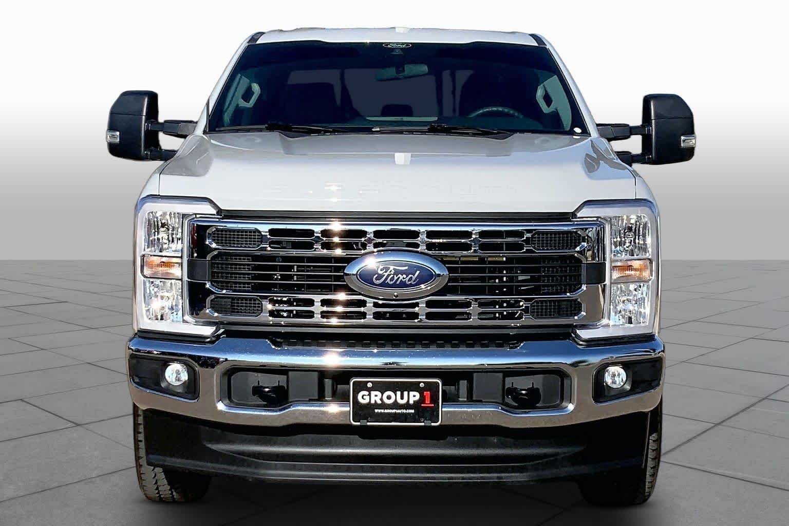 Used 2025 Avalanche Ford XLT image 4