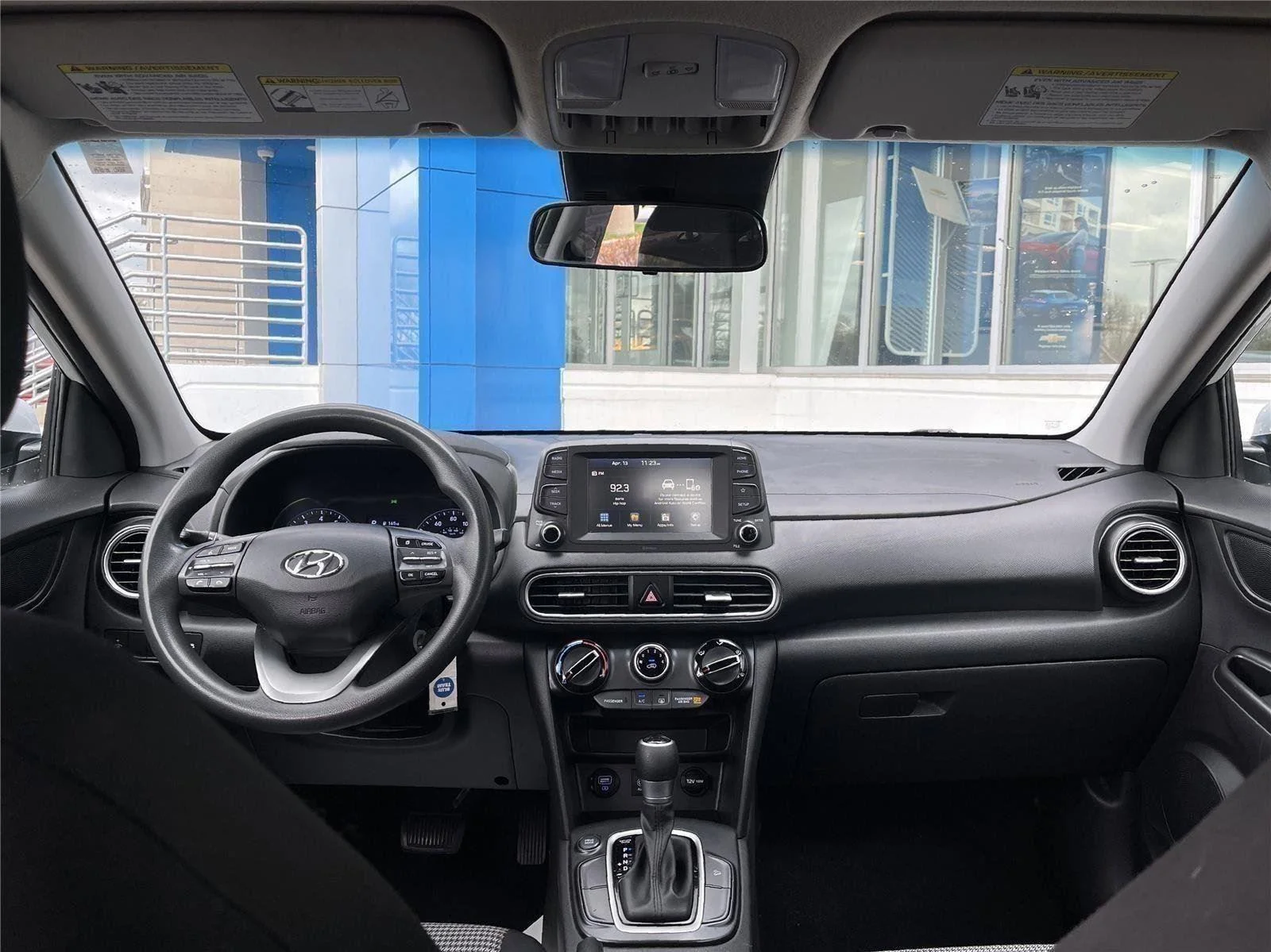 Used 2020 Chalk White Hyundai SE image 19