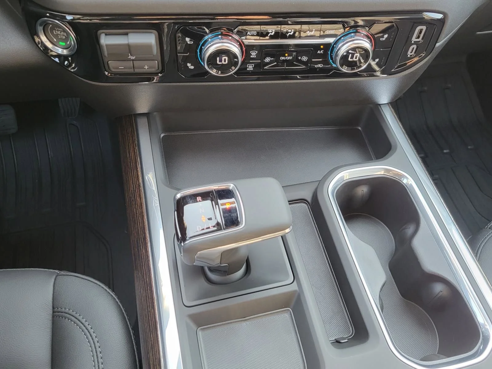 2026 GMC Sierra 1500 Elevation - Photo 10