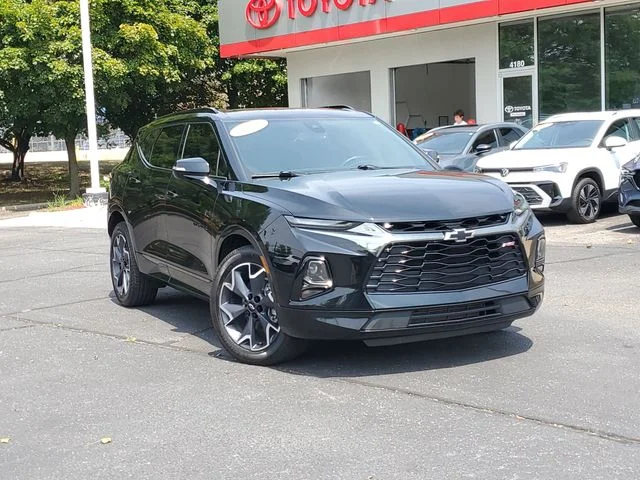 Used 2022 Black Chevrolet RS image 33