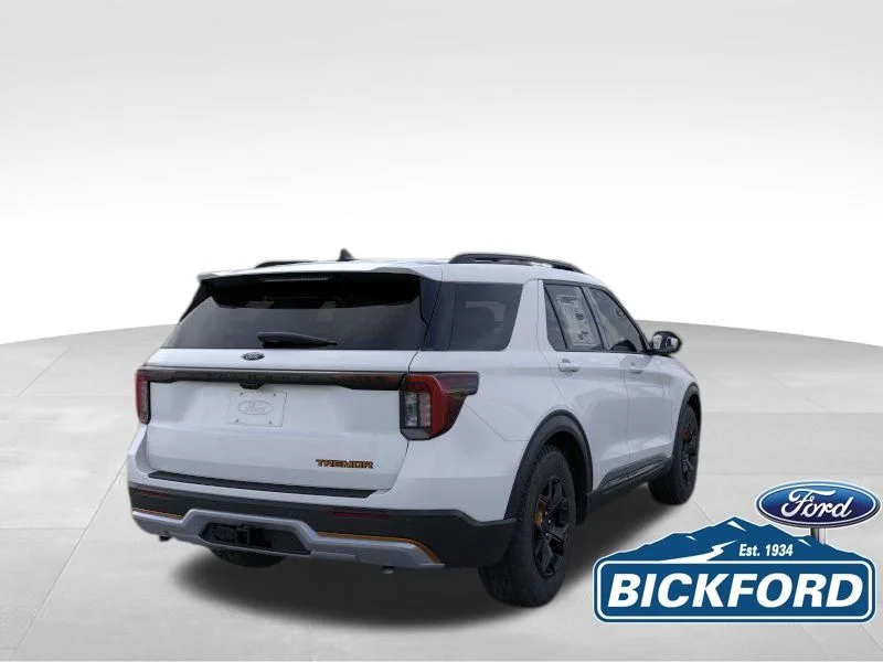 New 2026 White Ford Tremor image 8