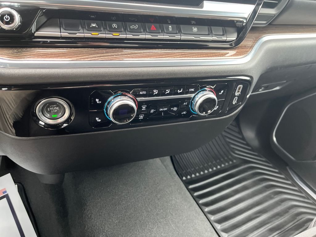 Certified Used 2024 White GMC Elevation image 21