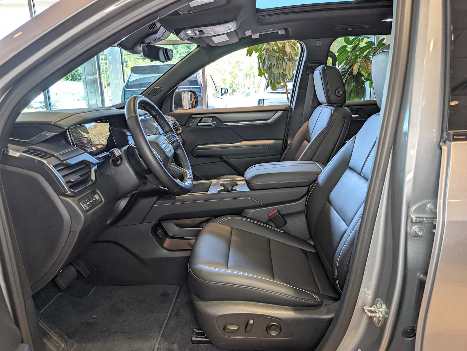 2026 GMC Acadia Elevation - Photo 4