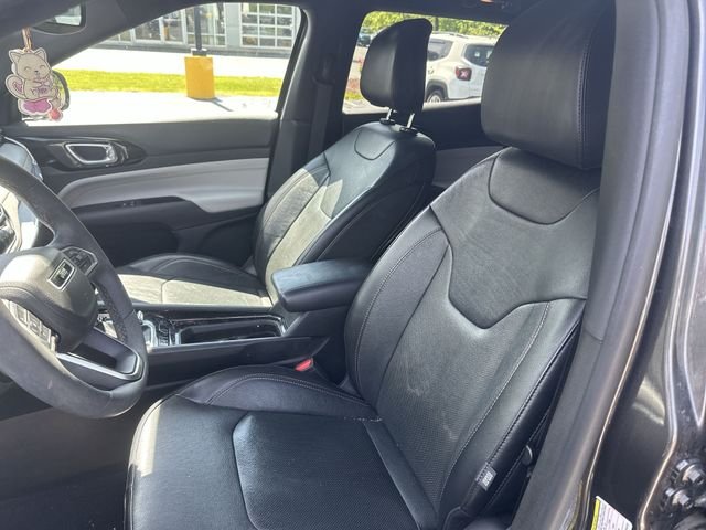 Used 2023 Gray Jeep Limited image 15