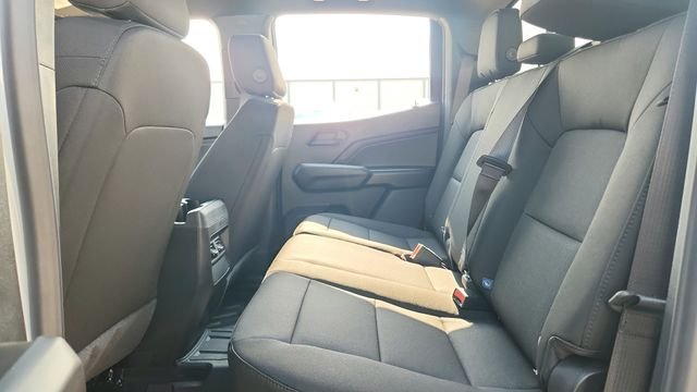 New 2026 White Chevrolet Trail Boss image 23