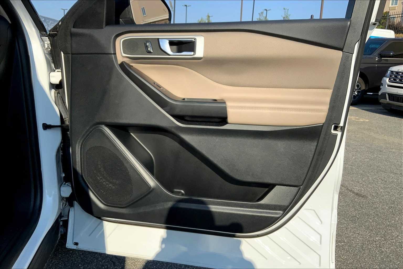Used 2020 Oxford White Ford XLT image 21