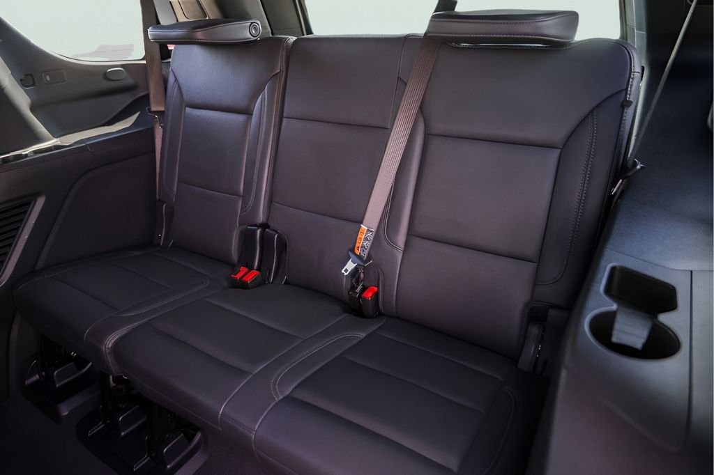 Used 2025 Black Chevrolet Z71 image 28