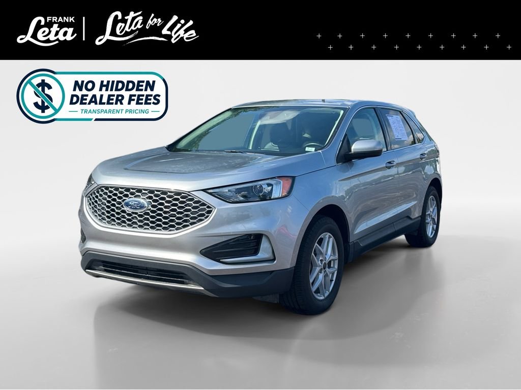Used 2024 Silver Metallic Ford SEL image 1