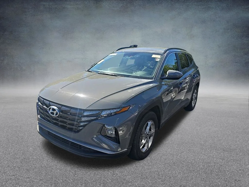 Used 2024 Gray Hyundai SEL image 4