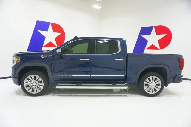 Used 2020 Dark Sky Metallic GMC Denali image 11