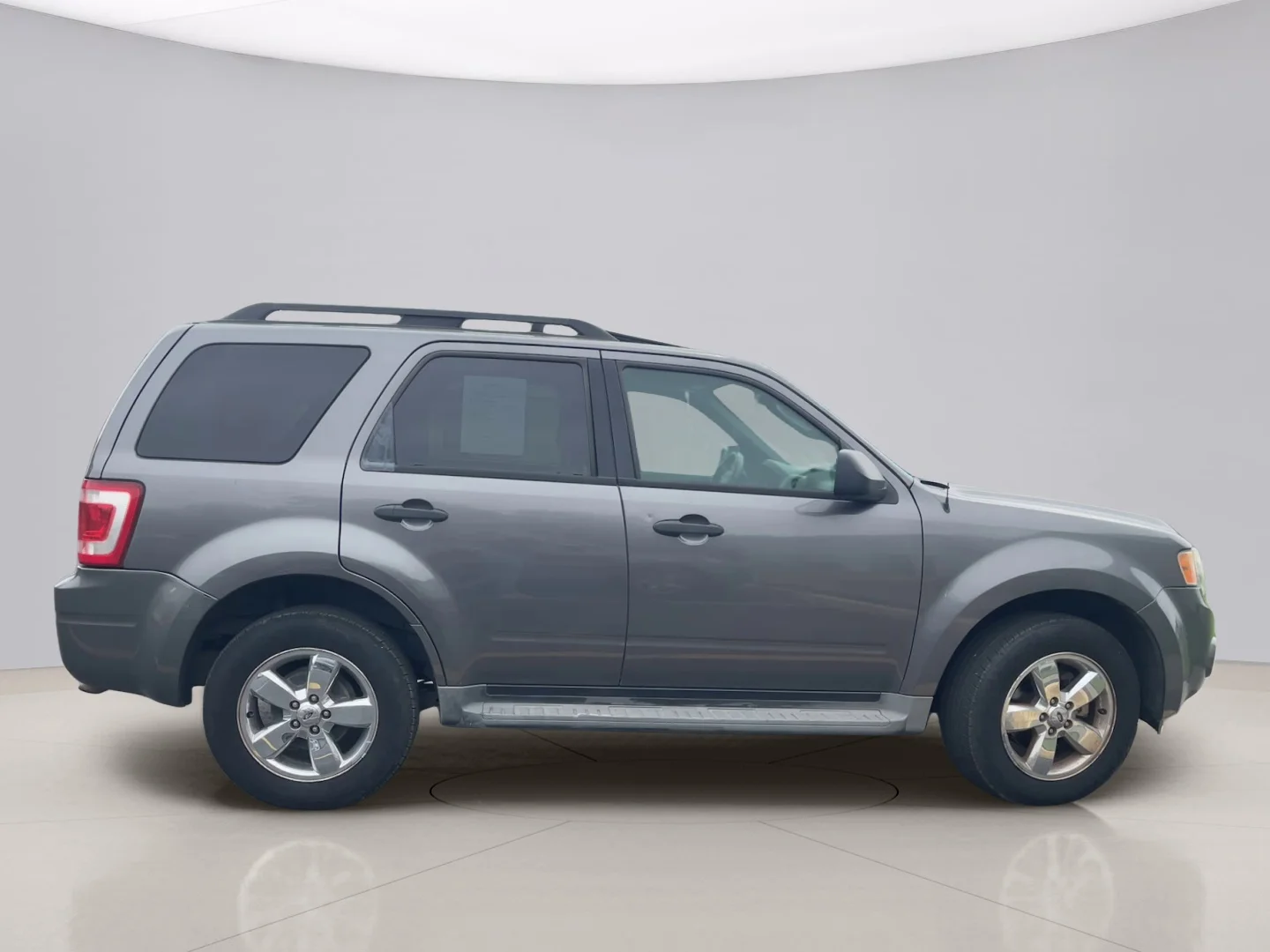 Used 2011 Gray Ford XLT image 7