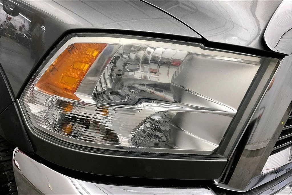 Used 2012 Gray Ram Big Horn image 34