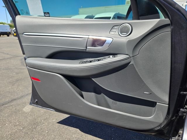 Used 2021 Gray Hyundai Limited image 13