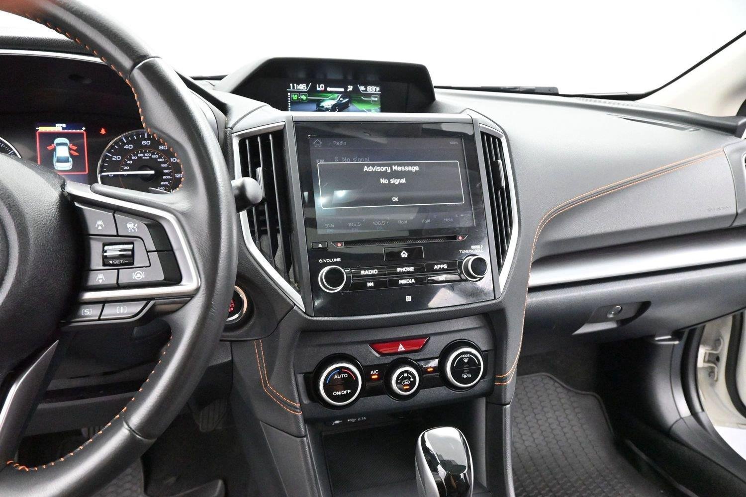 Used 2022 Crystal White Pearl Subaru Limited image 18
