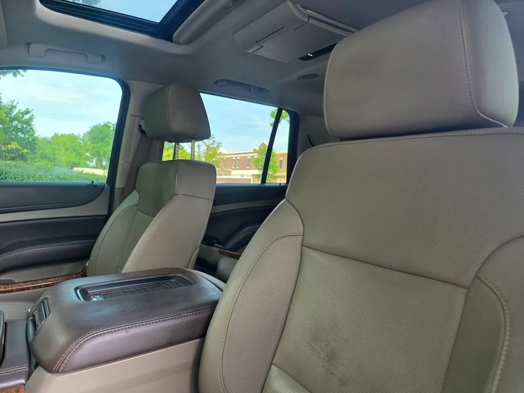 Used 2016 IRIDESCENT PEARL TRICOAT Chevrolet LTZ image 13