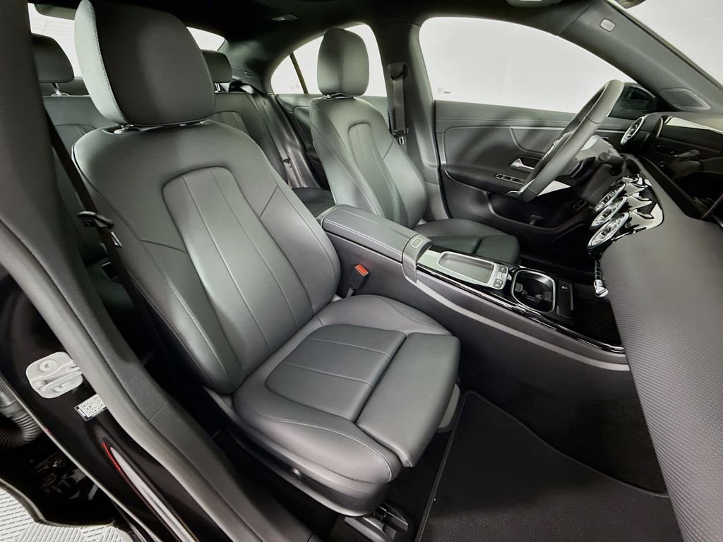 Used 2026 Black Mercedes-Benz CLA 250 image 27