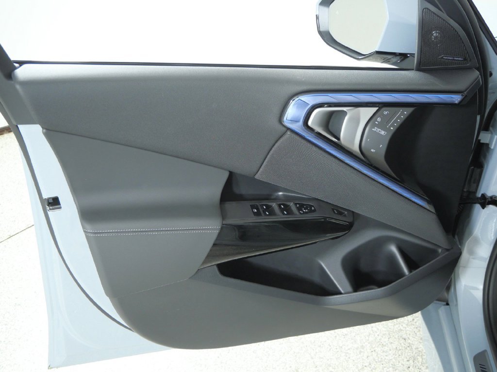 New 2026 Brooklyn Grey Metallic BMW 30 xDrive image 33