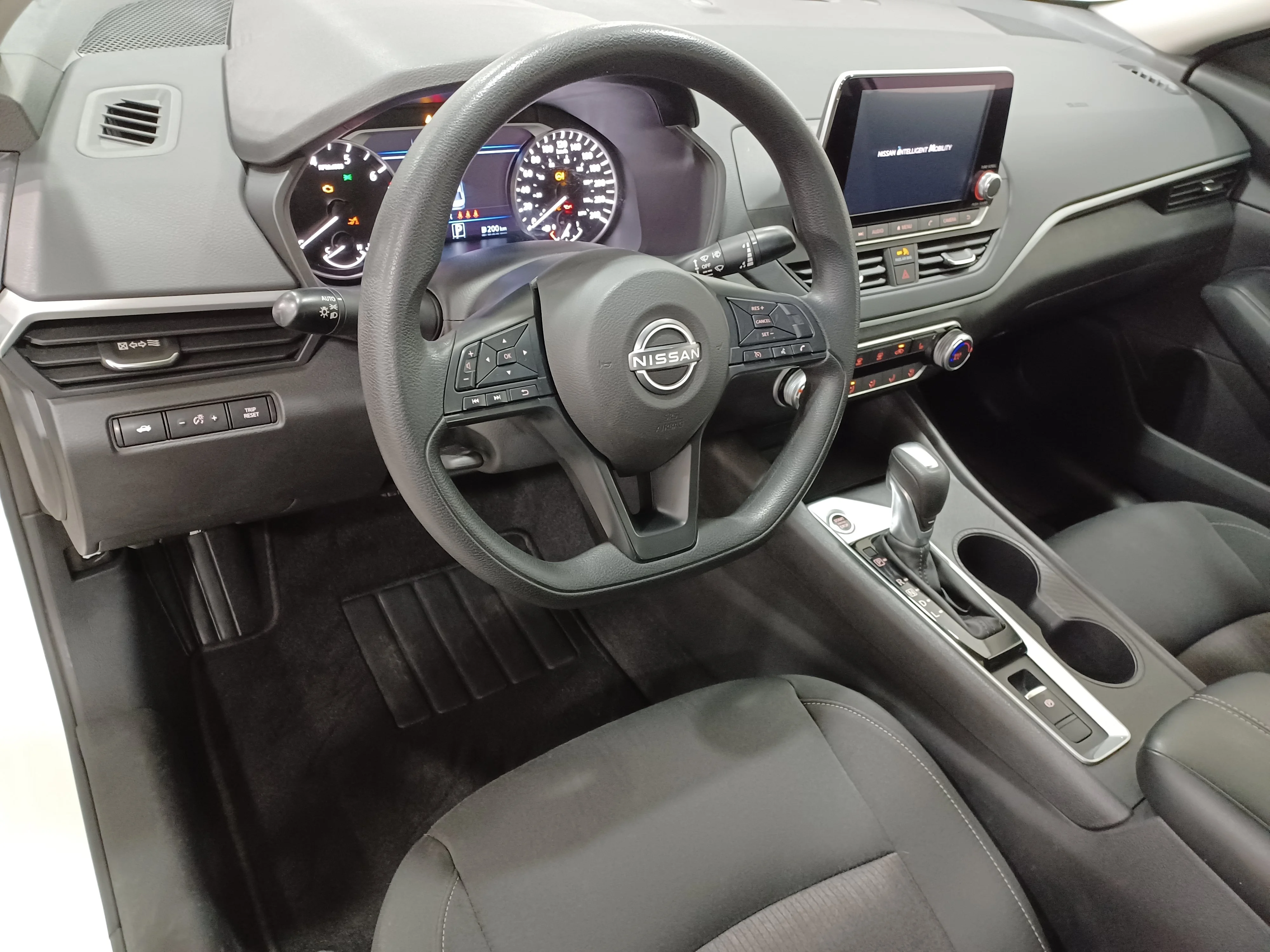 Certified Used 2023 Glacier White Nissan S AWD*Glacier White | Remote Start | Htd Seats | Blind Spot Detection | Park Assist image 12