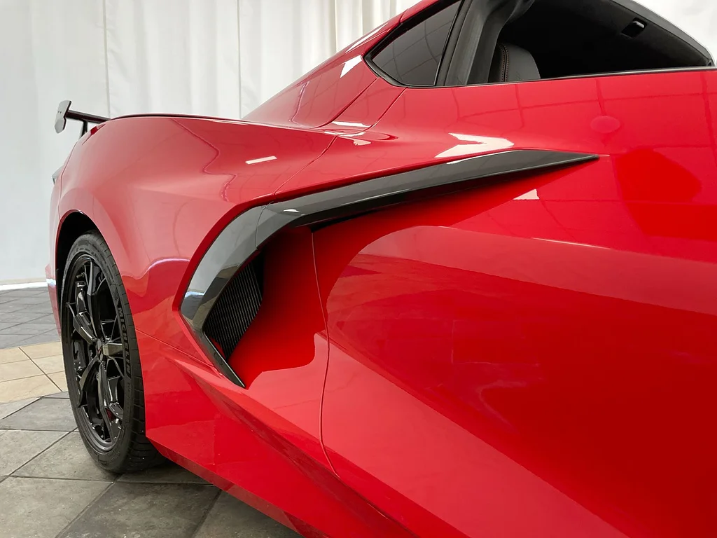 Used 2020 Red CHEVROLET Stingray image 27