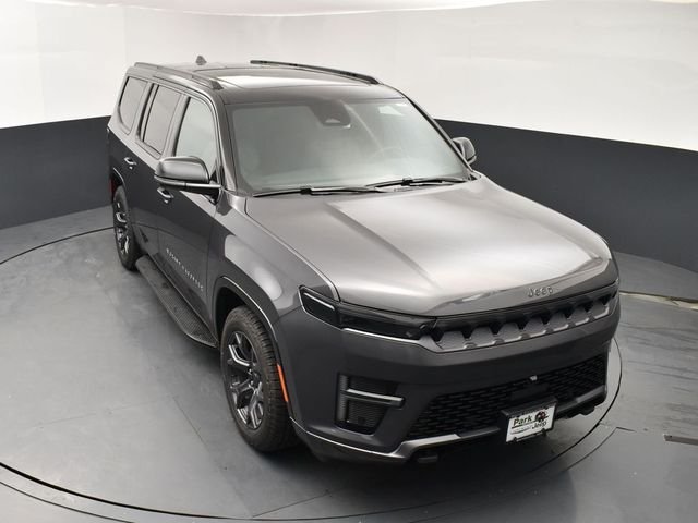 New 2026 Baltic-Gray Metallic Clear-Coat Exterior Paint Jeep Upland image 13