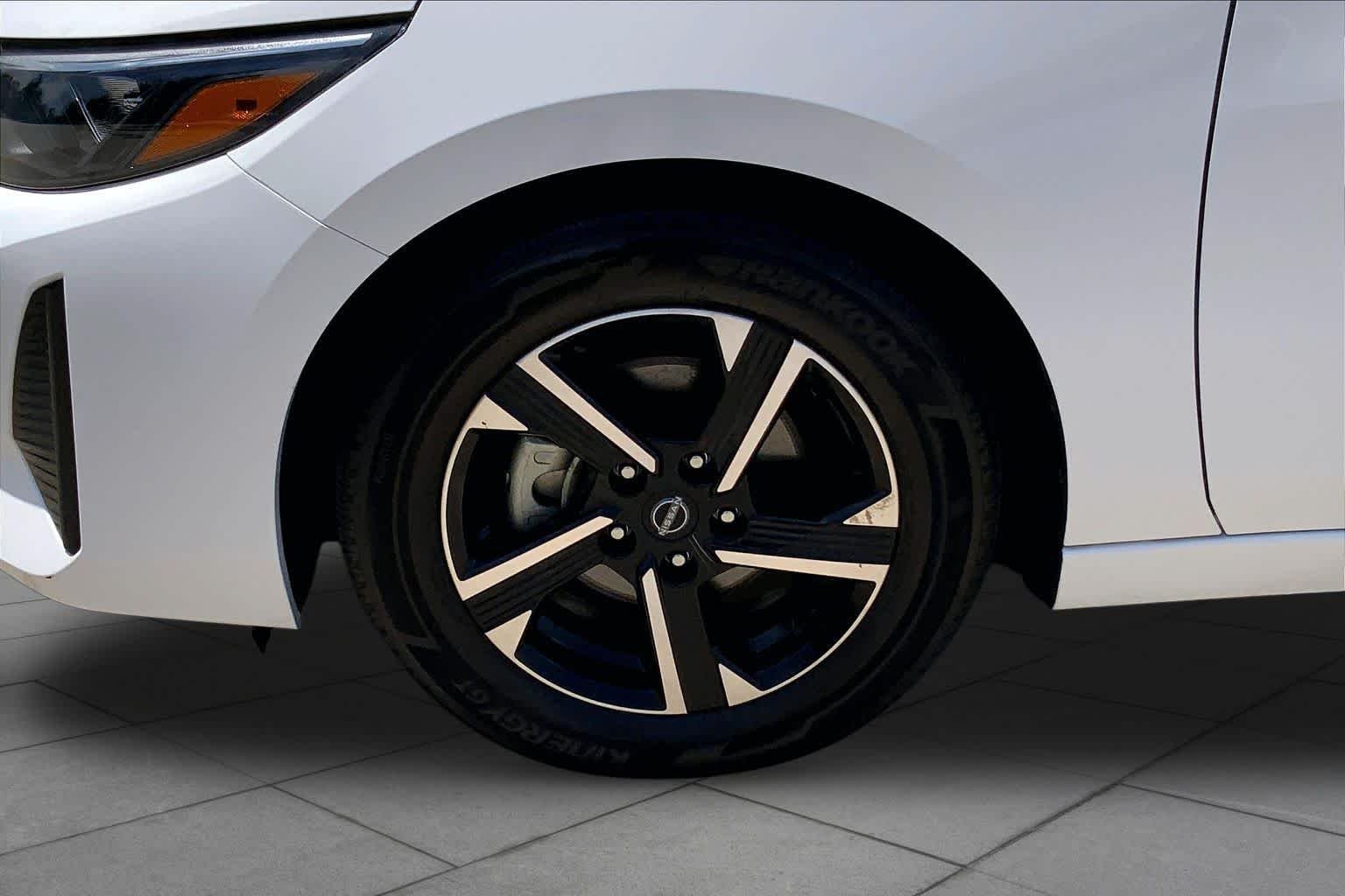 Used 2025 Fresh Powder Nissan SV image 10