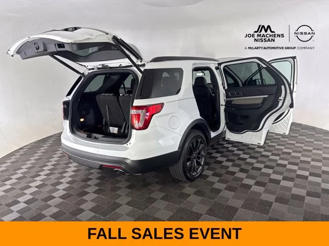Used 2017 White Ford XLT image 20
