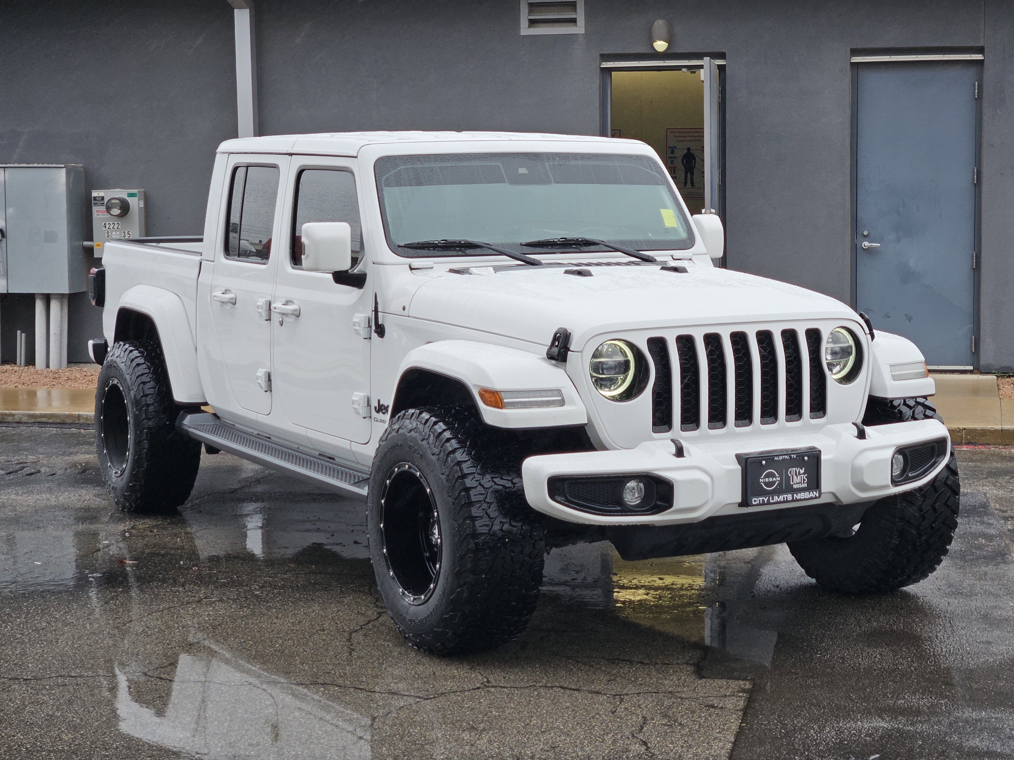 Used 2021 Bright White Clear Coat Jeep High Altitude image 3