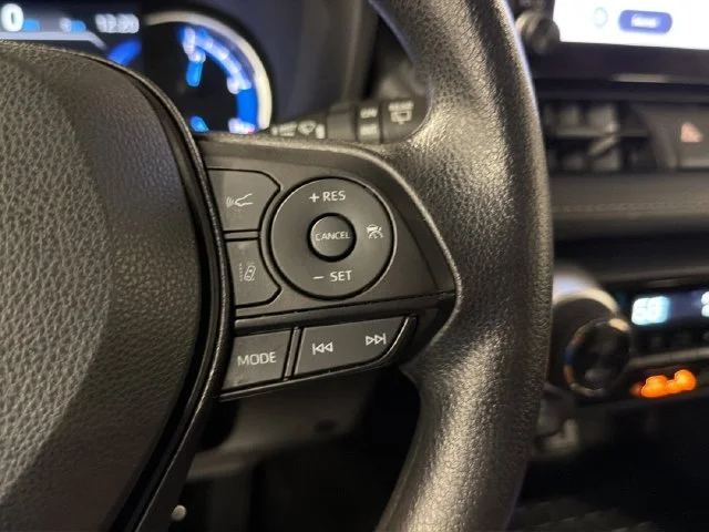 Certified Used 2025 Silver Toyota XLE image 16