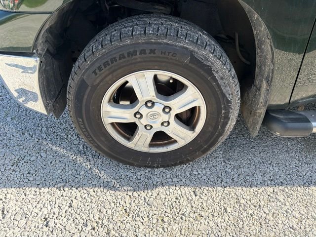 Used 2013 Green Toyota Grade image 11