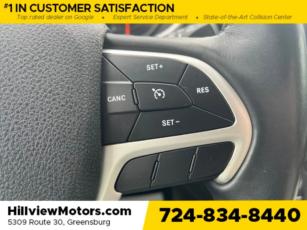 Used 2018 Diamond Black Jeep Limited image 21