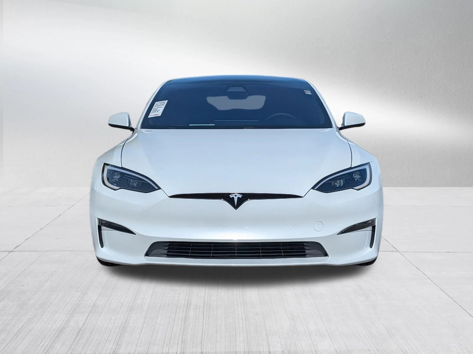 Used 2022 Tesla Model S Base with VIN 5YJSA1E51NF477450 for sale in Burnsville, MN
