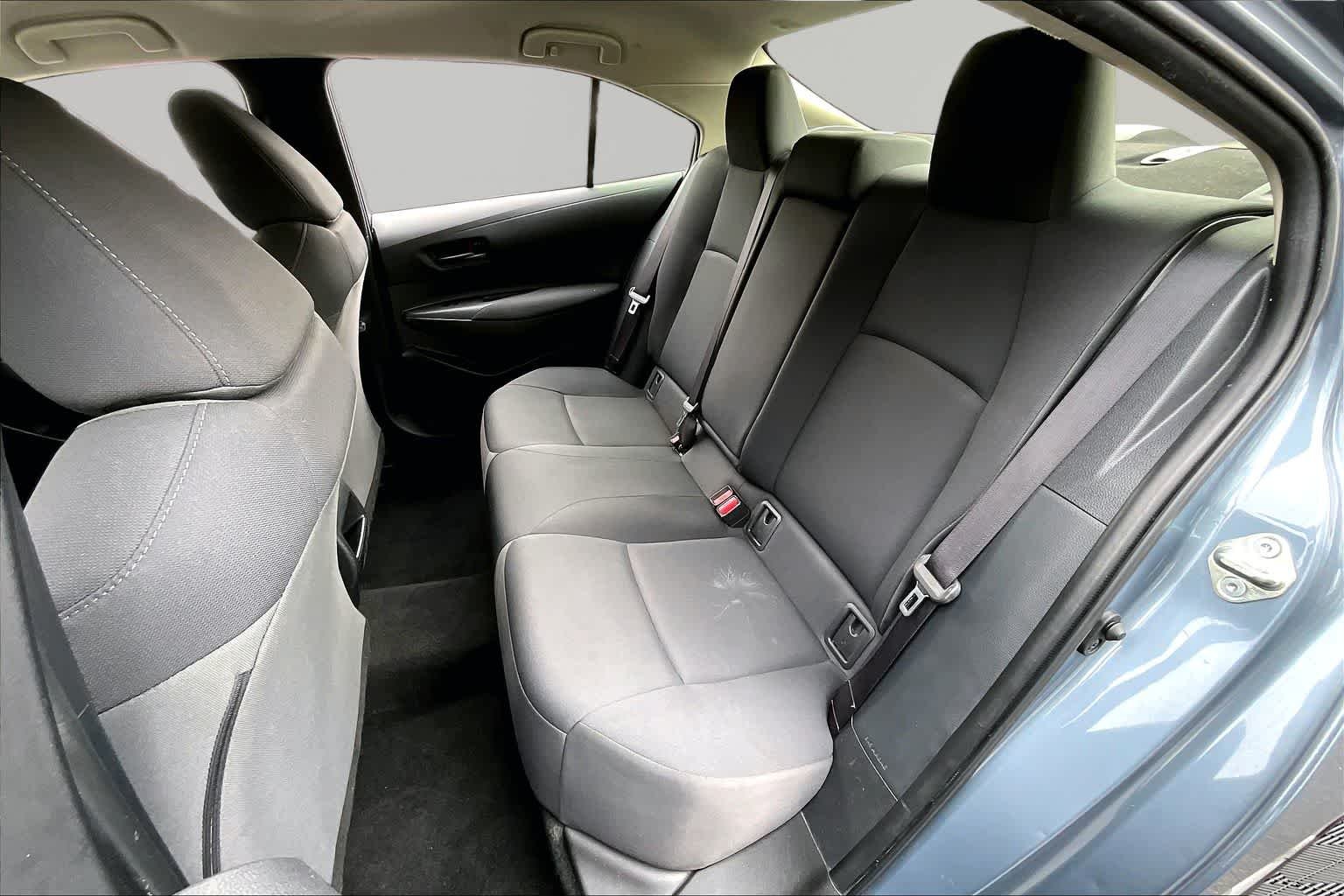 Used 2022 Celestite Toyota LE image 20