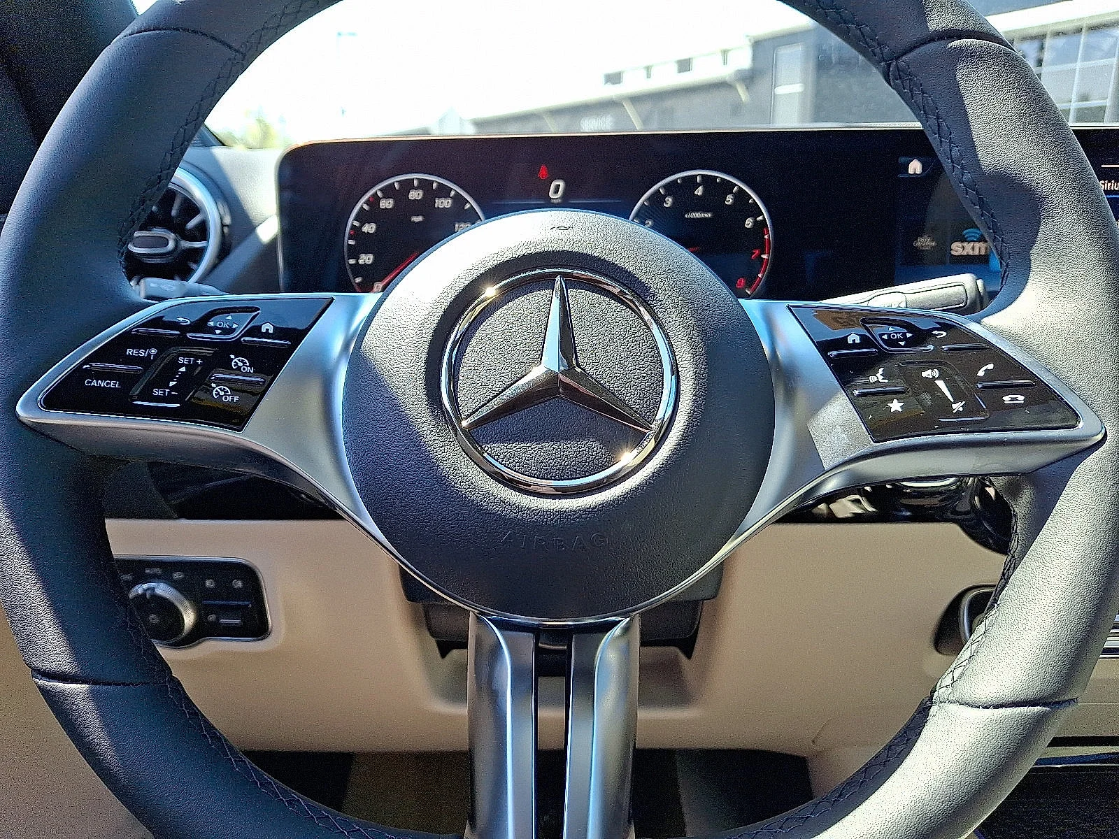 Used 2026 Polar White   149 Mercedes-Benz GLA 250 image 12