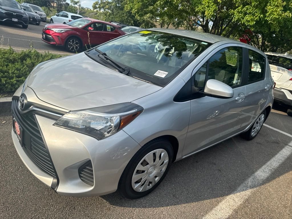 Used 2017 Silver Toyota L image 3