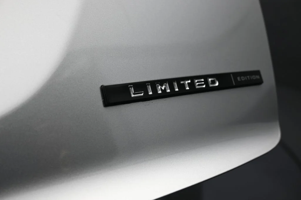New 2026 Silver Mitsubishi LE 1.5T S-AWC image 31