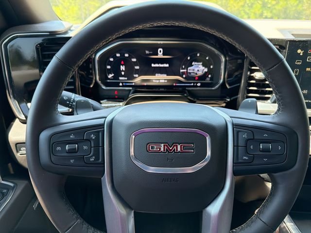 Used 2024 Blue GMC SLT image 18