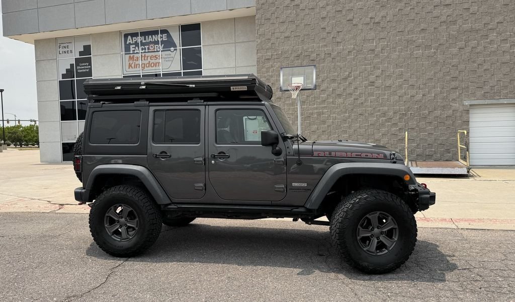 Used 2018 Gray Jeep Unlimited Rubicon image 5