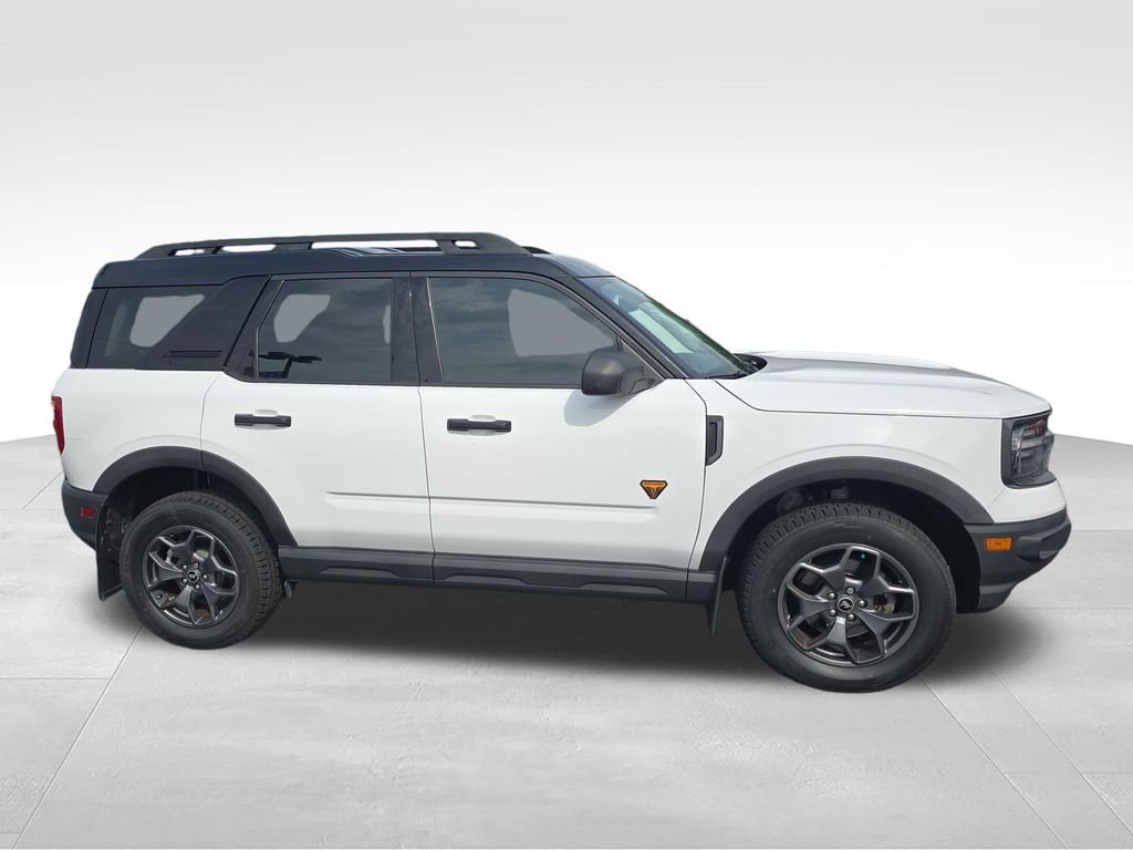 Used 2021 White Ford Badlands image 6