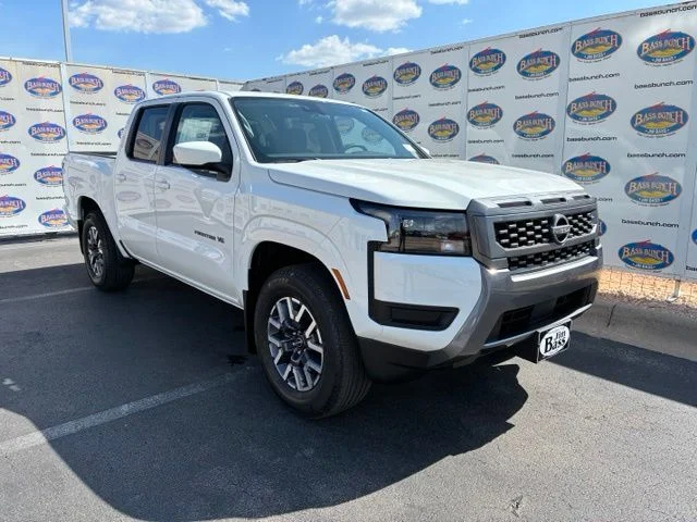 New 2027 Glacier White Nissan Crew Cab SV image 2