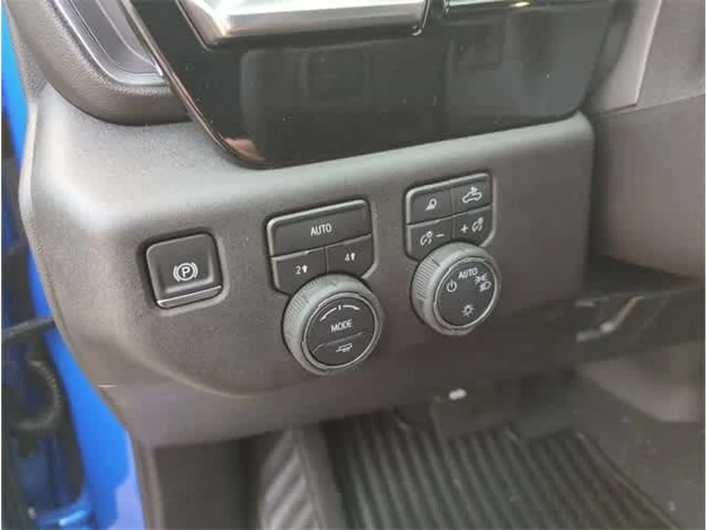 2026 Chevrolet Silverado 1500 LT - Photo 38