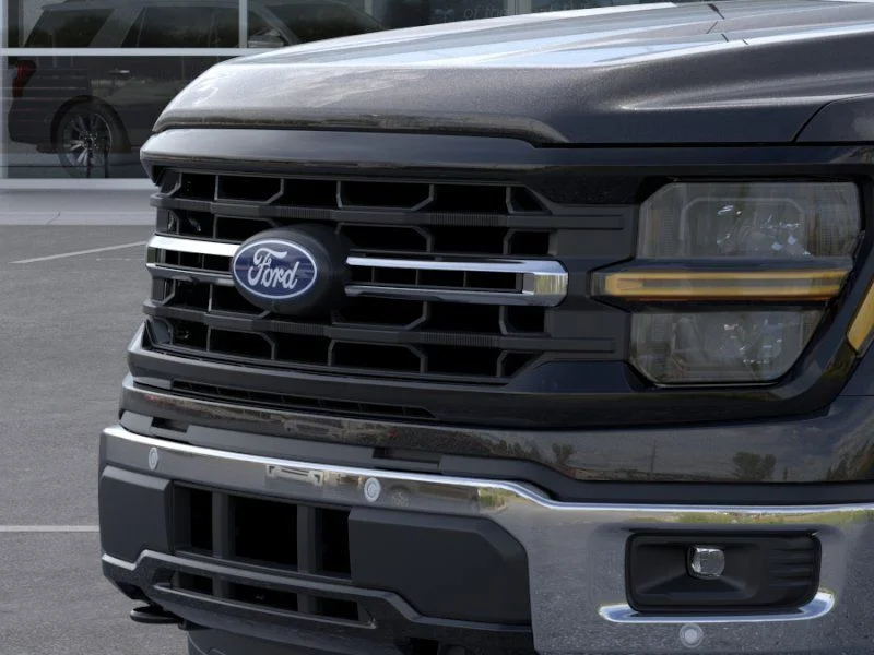2025 Ford F-150 XLT - Photo 17