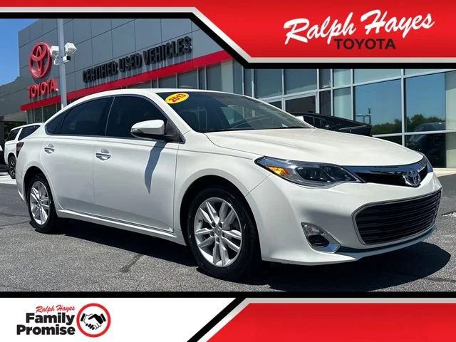 2013 Toyota Avalon XLE's photo