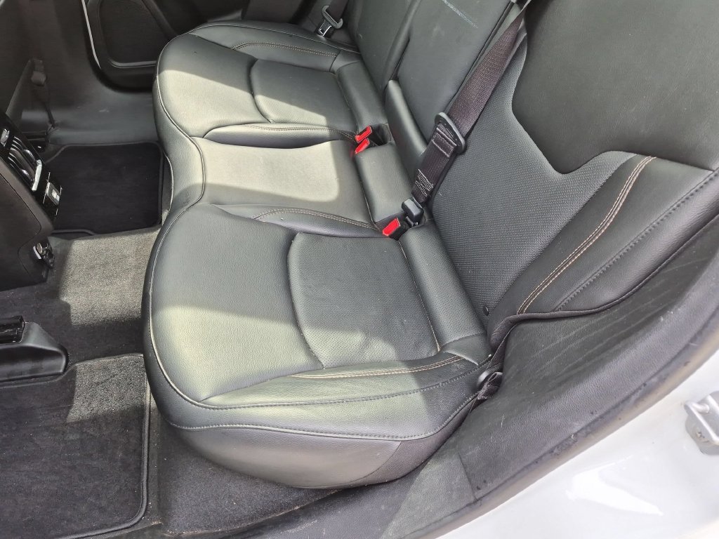 Used 2022 White Jeep Limited image 23