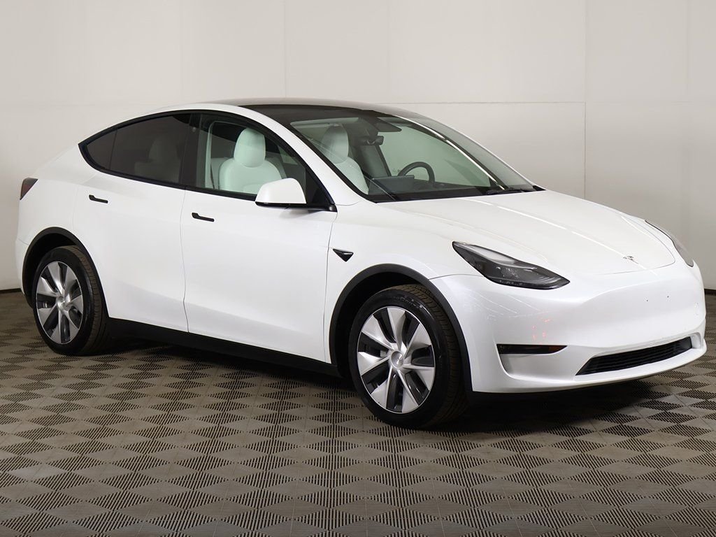 Used 2023 Tesla Model Y Long Range with VIN 7SAYGAEE5PF641832 for sale in Streetsboro, OH