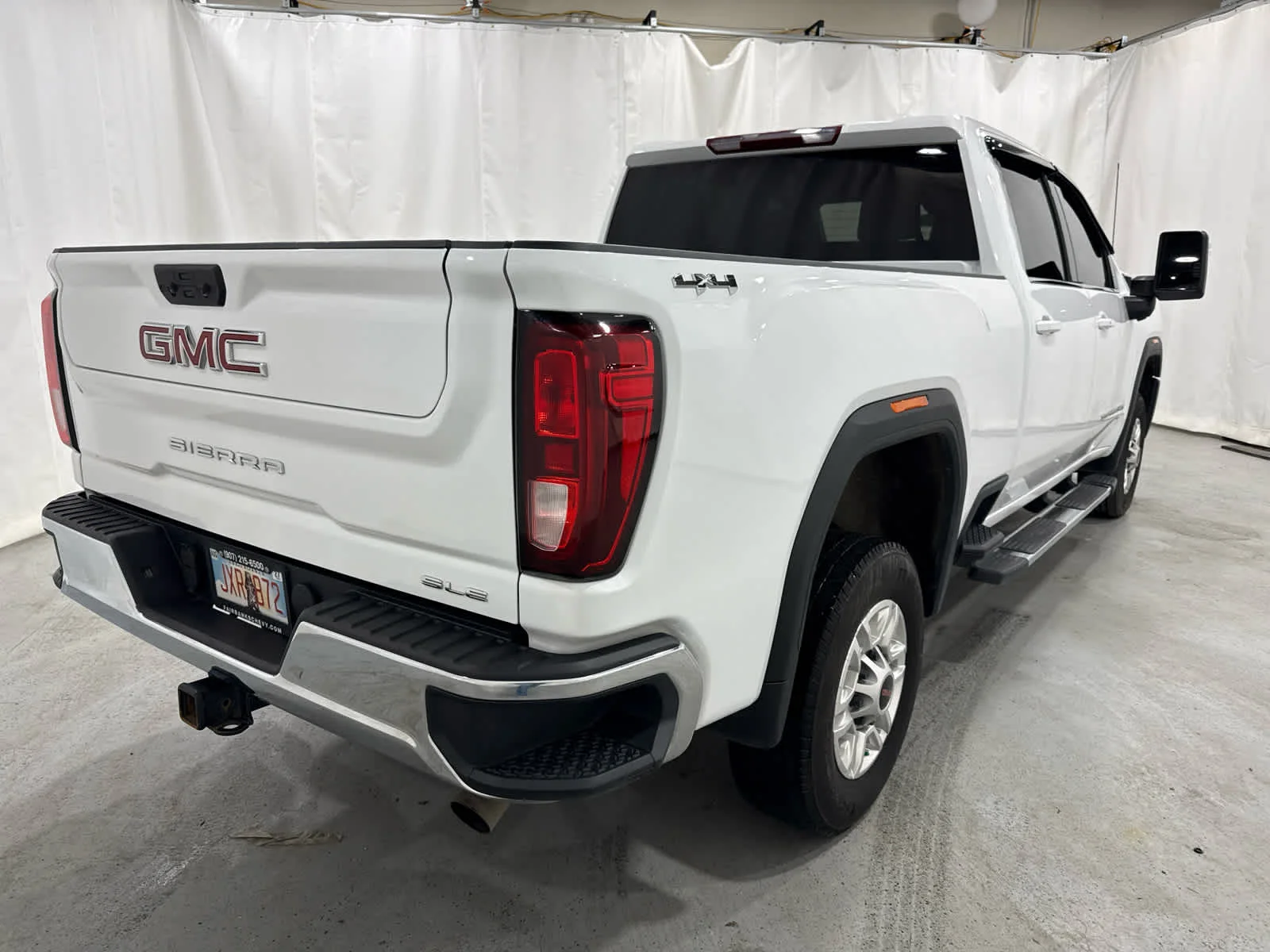 Certified Used 2024 Summit White GMC SLE image 5