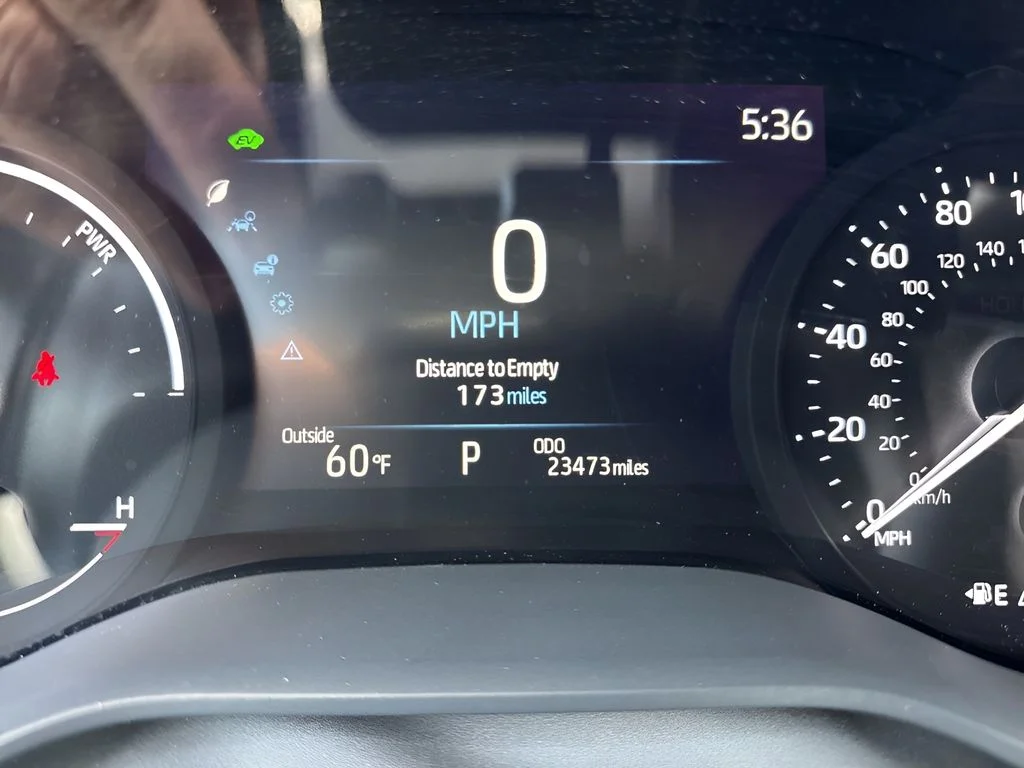 Used 2025 Silver Toyota LE image 22