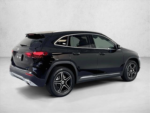 New 2026 Night Black Mercedes-Benz GLA 250 image 35