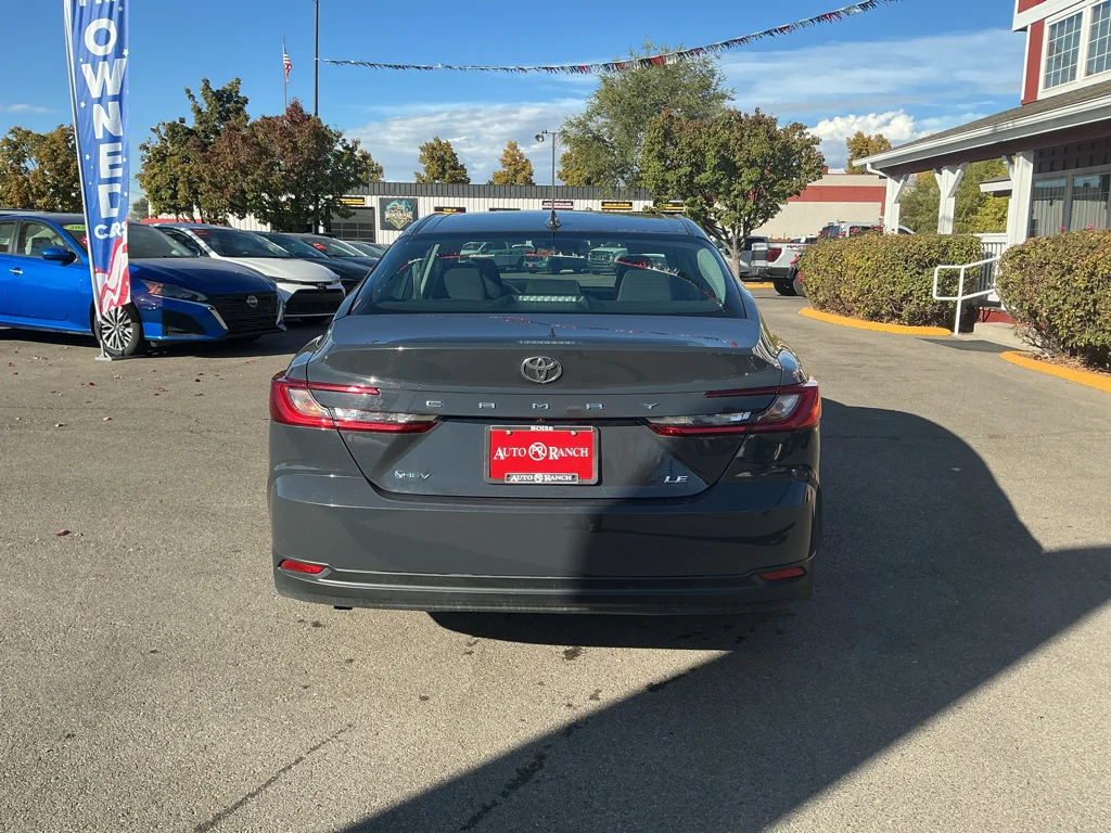 Used 2025 UNDERGROUND Toyota LE image 5