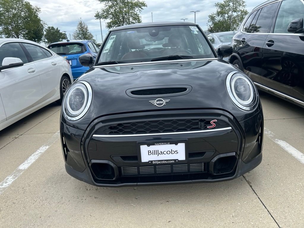 Certified Used 2024 Midnight Black MINI Iconic image 11