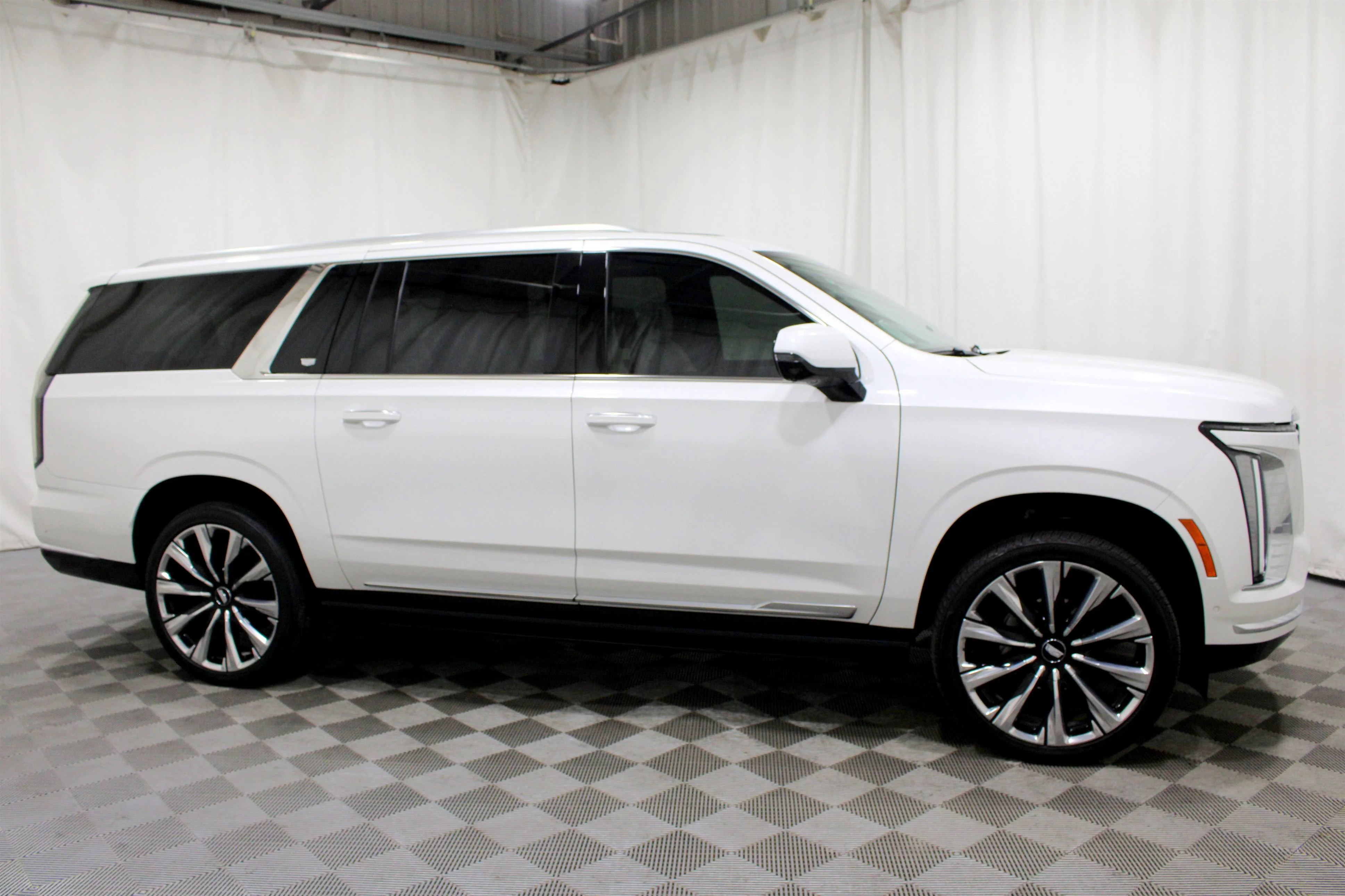 2025 Cadillac Escalade ESV Premium Luxury Platinum - Photo 34